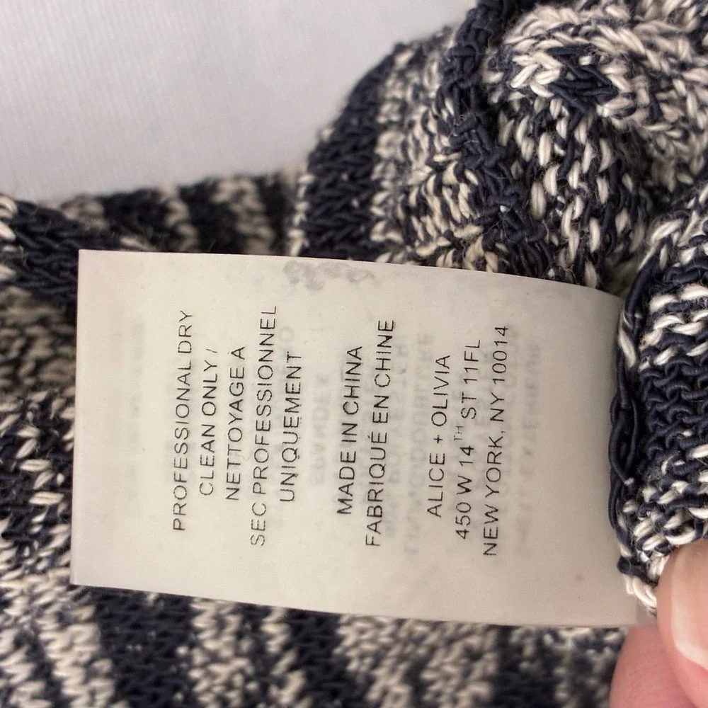 Alice + Olivia‎ Knit Sweater Dress Women XS Navy White Bodycon Quiet Luxury